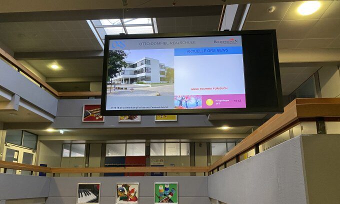 Main NoviSign school TV display